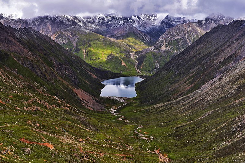 Lhamo Lhatso Lake